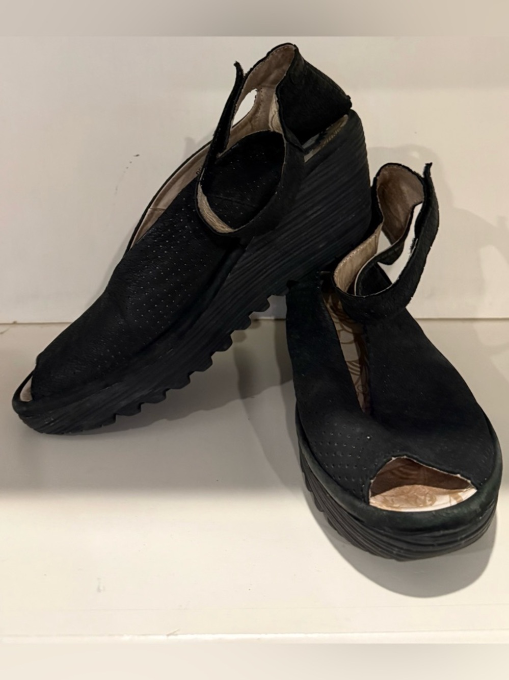 Fly London Yala Perforated Black Leather Wedge Sandal Size 40